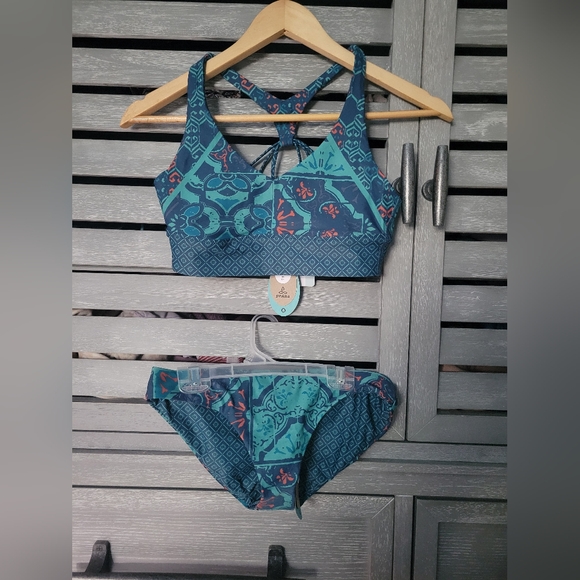 NWT! Prana Reversible Bikini Vivir Set - Lagos Lagon, Size XS - Picture 5 of 9
